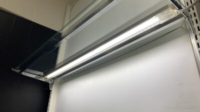【新入庫】中日販売　LEDライト　ガラス板　システム什器　棚板　NXGS900DC-R　！